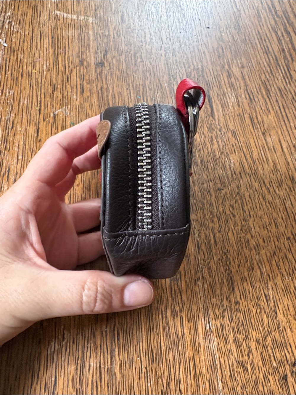 Roots Beaver Coin Purse - Picture 3 of 5